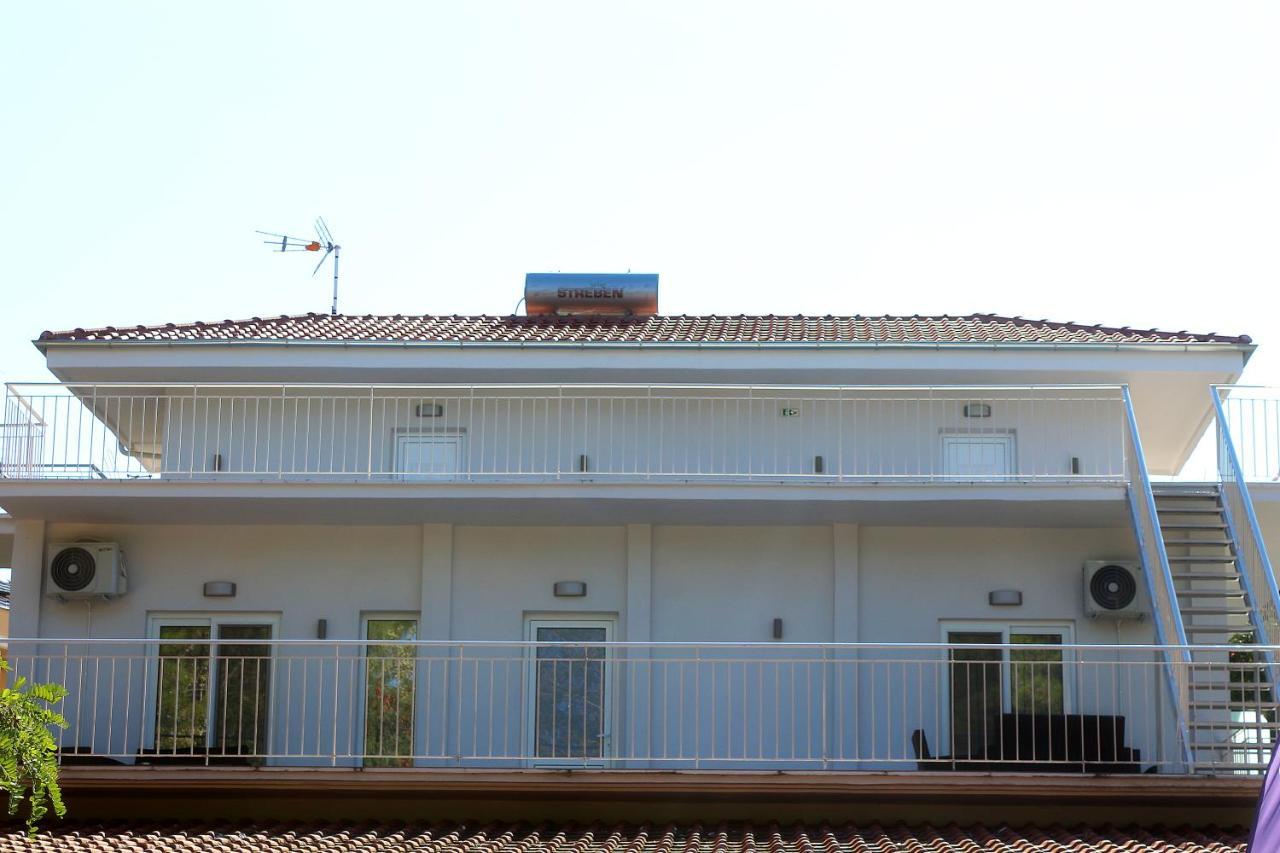 Oneiro Zois Apartment พริโนส ภายนอก รูปภาพ