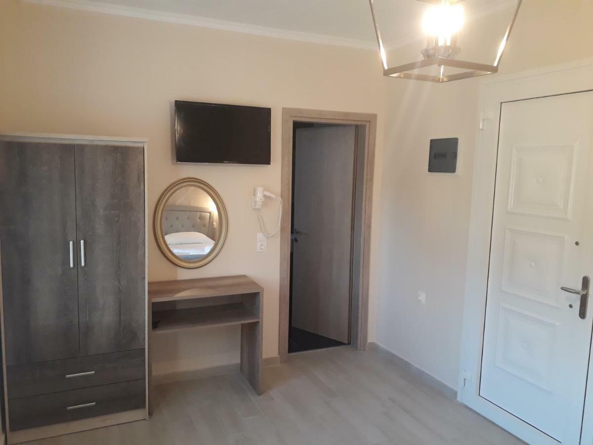 Oneiro Zois Apartment พริโนส ภายนอก รูปภาพ